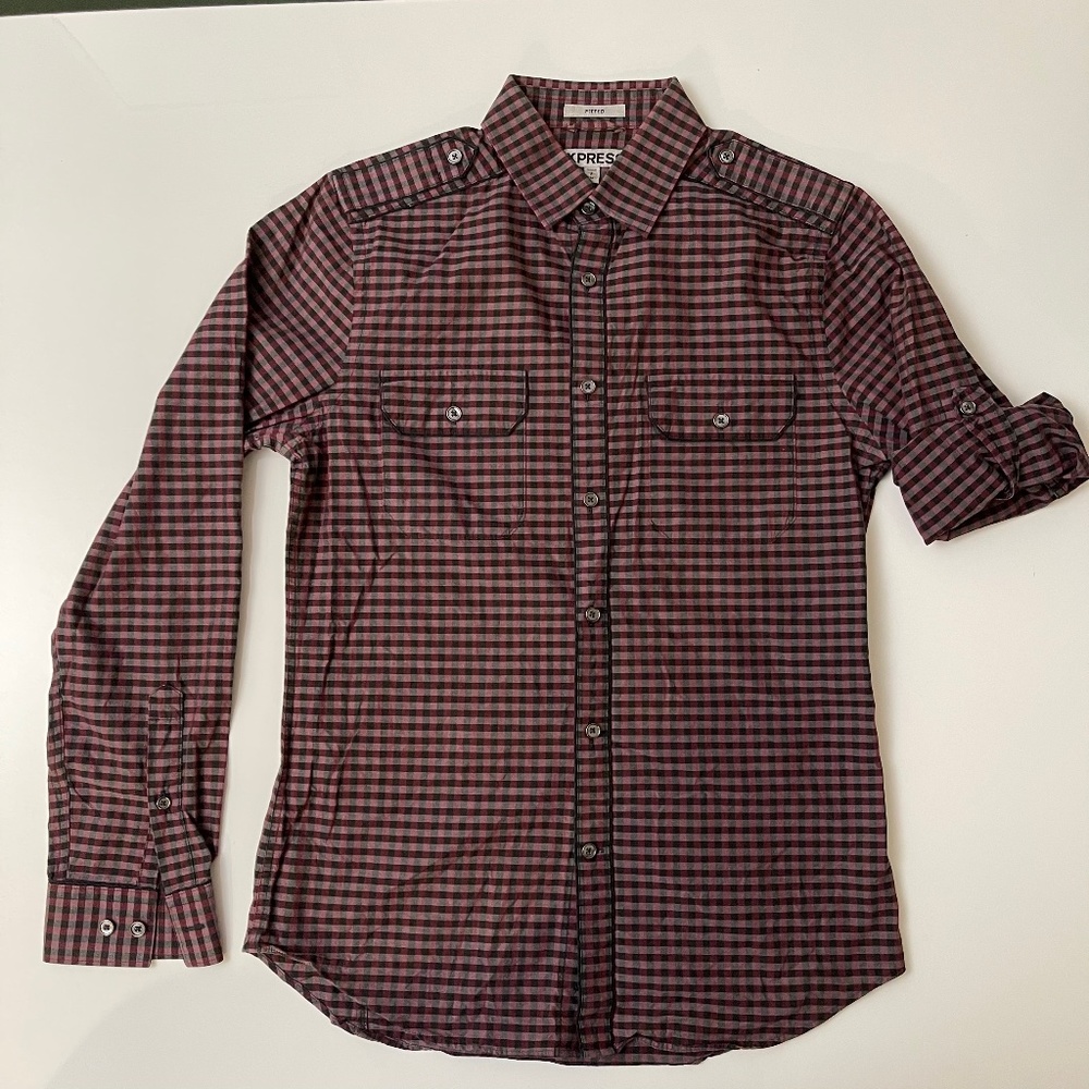 Express Fitted Button Up - image 1